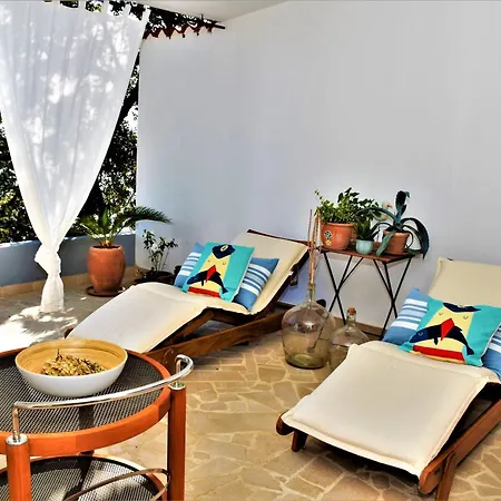 Private Beachfront * クレック